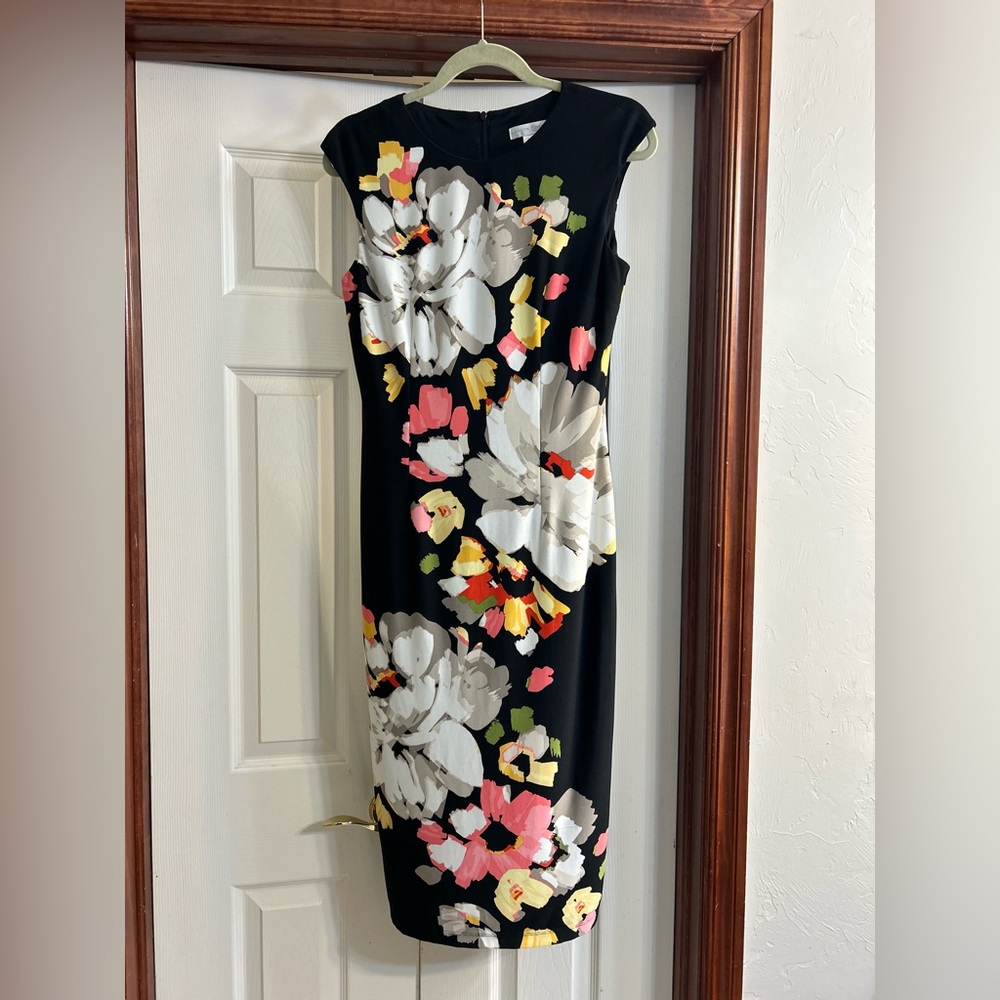 London Times Sleeve Less Floral Dress - Picture 2 of 9